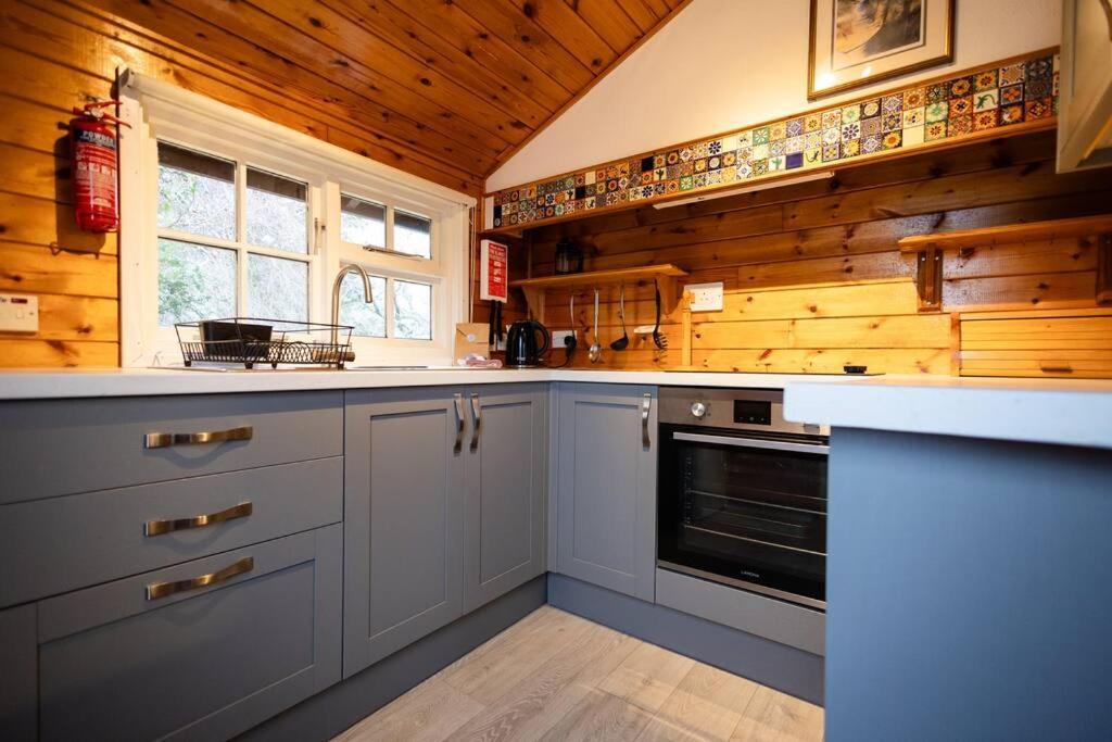 Holiday home Cozy Norwegian Style Log In Rural Snowdonia - 2 Bedrooms & Parking By Seren Short Ffestiniog